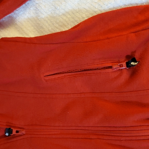 Bench sweater size L - Picture 2 of 4